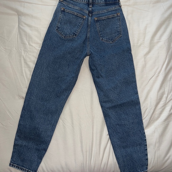 Abercrombie & Fitch 80s High Rise Mom Jeans - Picture 4 of 5